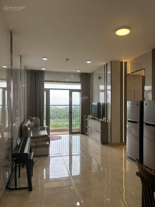 Bán LuxGarden Quận 7, 2PN view sông, sổ hồng