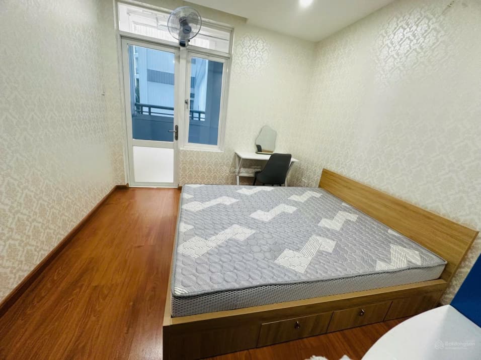 5,6 tỷ. Him Lam Riverside. DT 76m², 2PN, 2WC.