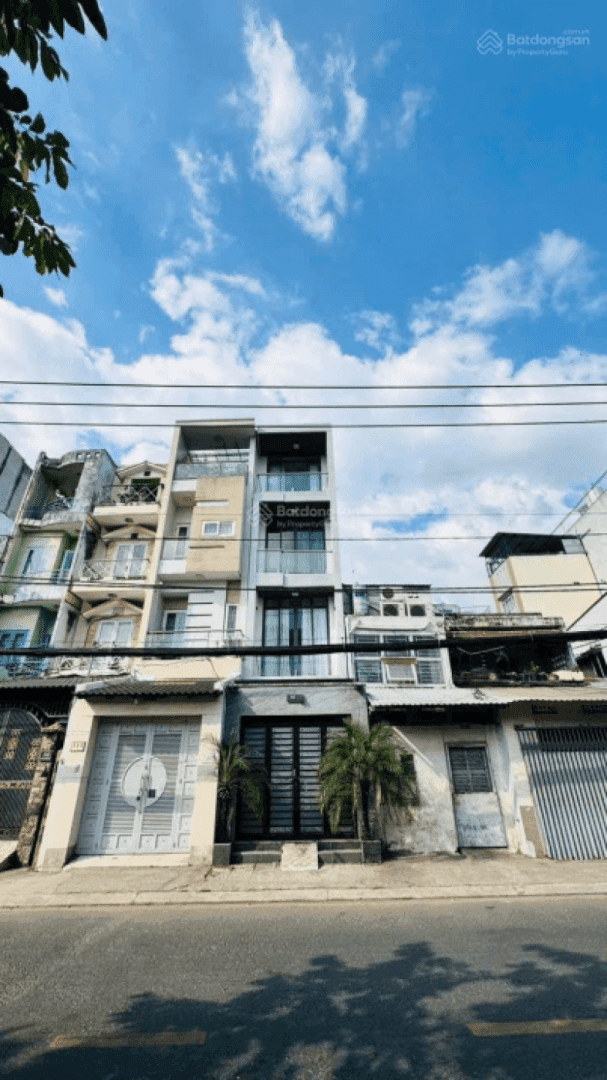 112 Tôn Thất Thuyết, Xóm Chiếu, Hồ Chí Minh