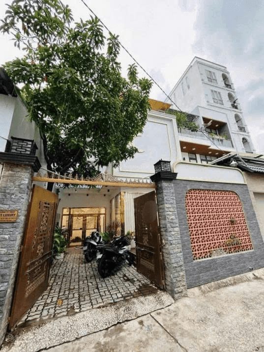 Biệt thự mini đường Nguyễn Thị Thập, phường Tân Thuận