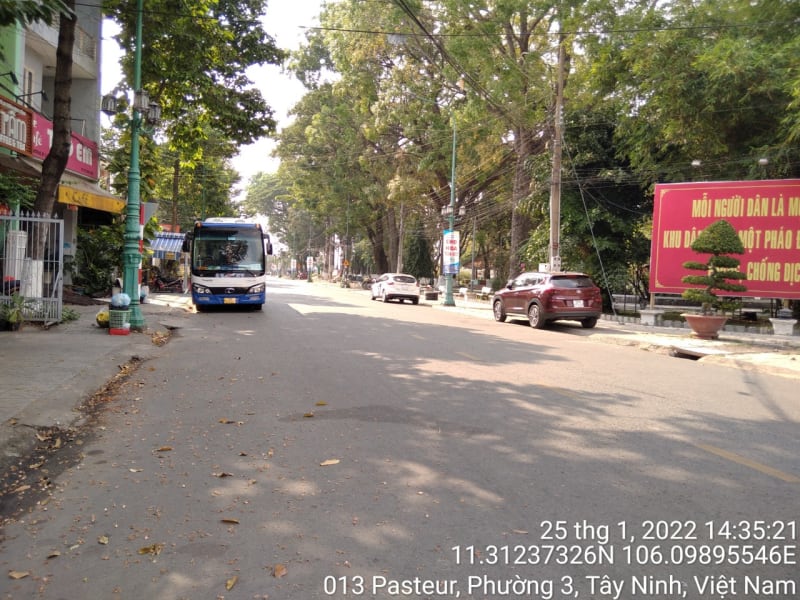 TN70-PASTEUR từ Đường CMT8 (Cặp công viên) đến Đường Lê Văn Tám (Đường Nguyễn Trãi cũ)