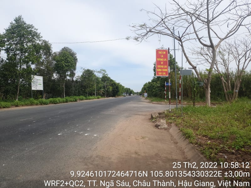CT05, đường 30 tháng 4, từ Hùng Vương đến khu dân cư ( đường Võ Thị Sáu)