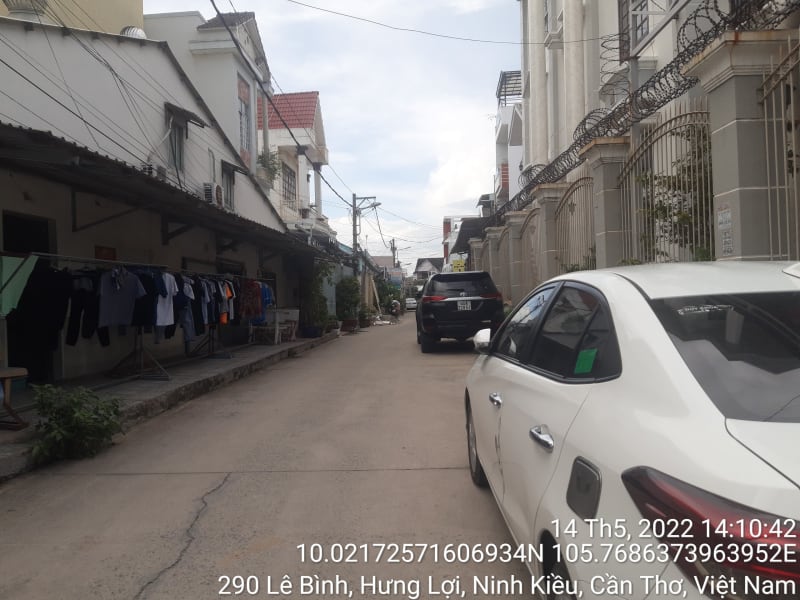 NK121 : Quản Trọng Hoàng