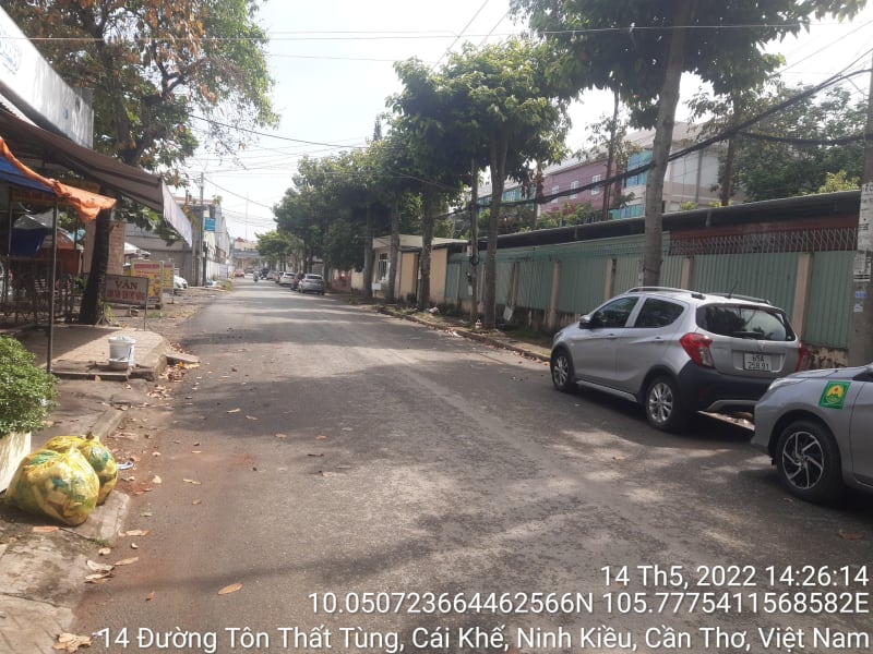 NK132 : Tôn Thất Tùng