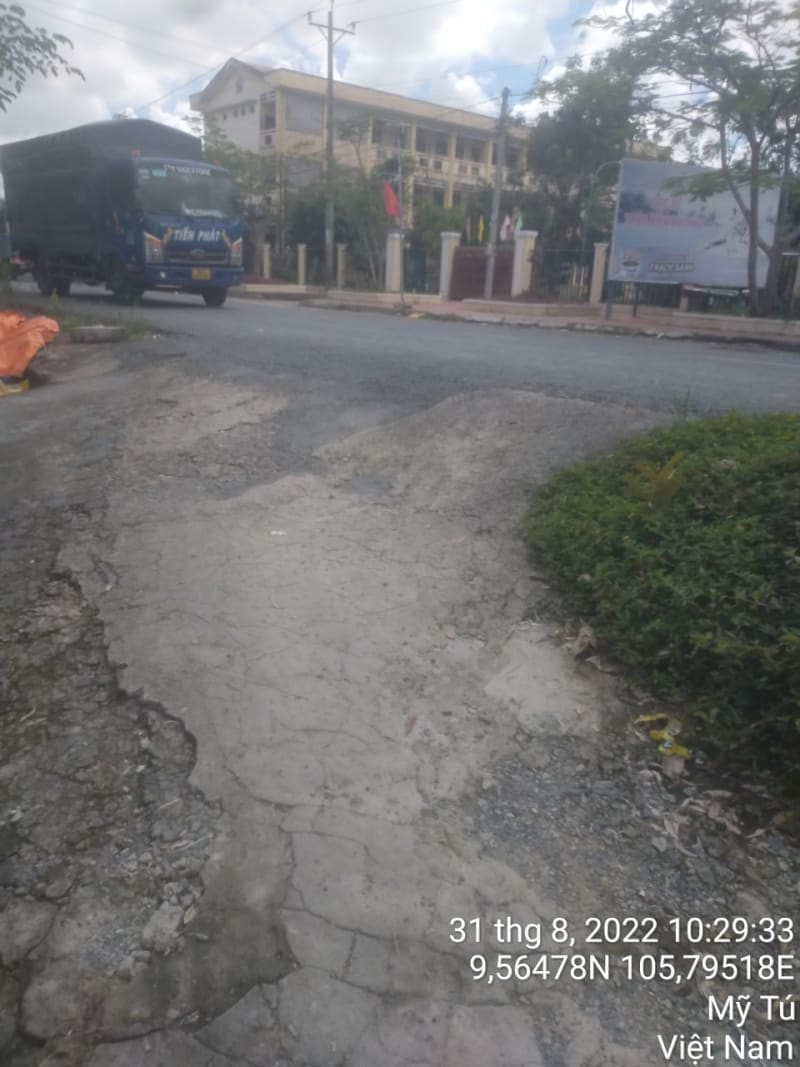 MT100	- Đường đal Phước An