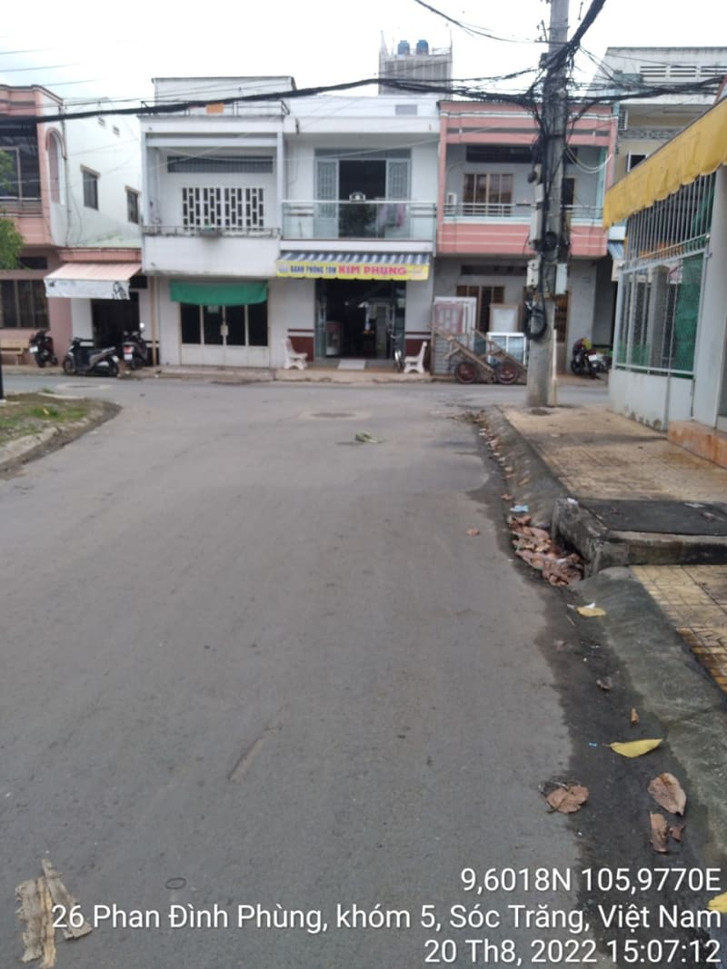 ST37 Đường Nguyễn Huệ