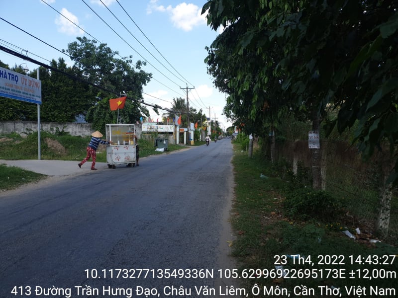 OM72, đường Trần Hưng Đạo, từ trường Lương Đình Của đến cổng chào