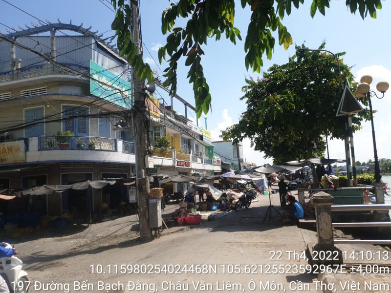 OM01 Bến Bạch Đằng, từ đầu vàm Tắc Ông Thục đến hết dãy phố 06 căn
